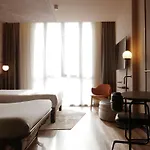 Novotel Centre Cathedrale 4*