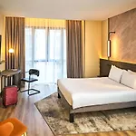 Novotel Centre Cathedrale Hotel