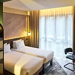 Hotel Novotel Centre Cathedrale 4*