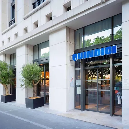 Novotel Centre Cathedrale 4*