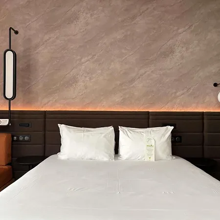 Ξενοδοχείο Novotel Centre Cathedrale 4*