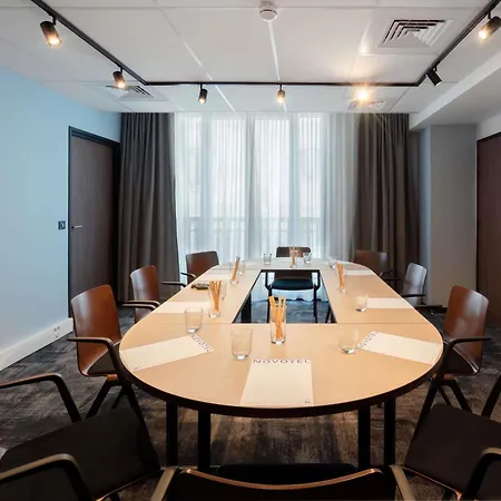 Novotel Centre Cathedrale 호텔 4*