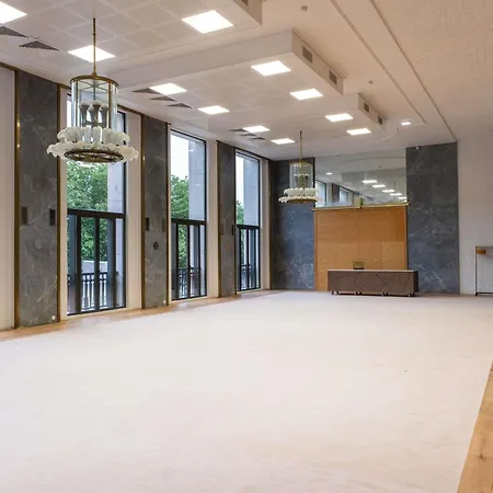 Ξενοδοχείο Novotel Centre Cathedrale