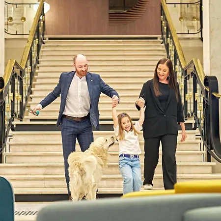 Hotel Novotel Centre Cathedrale 4*