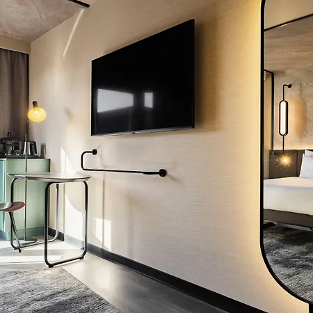 Novotel Centre Cathédrale Hotel