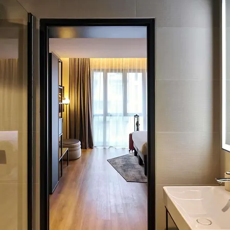 Novotel Centre Cathedrale Hotel