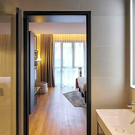 Novotel Centre Cathedrale Hotel