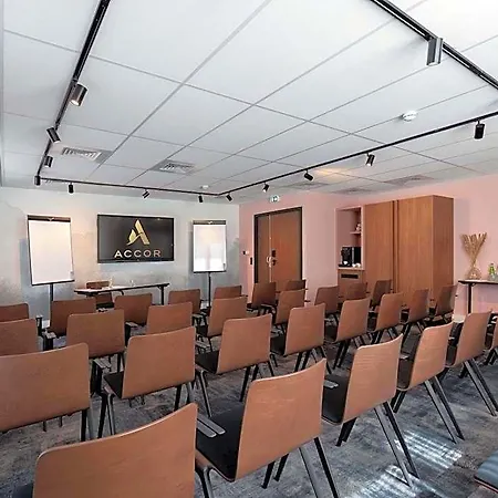 فندق Novotel Centre Cathedrale