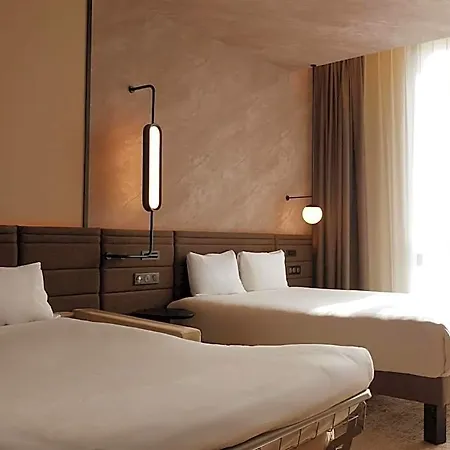 Hotel Novotel Centre Cathédrale