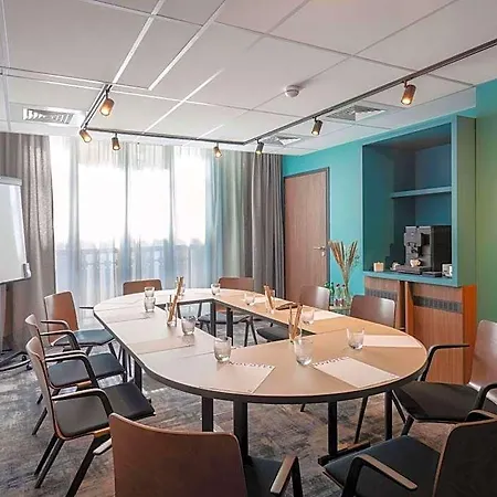 Novotel Centre Cathédrale Hotel 4*