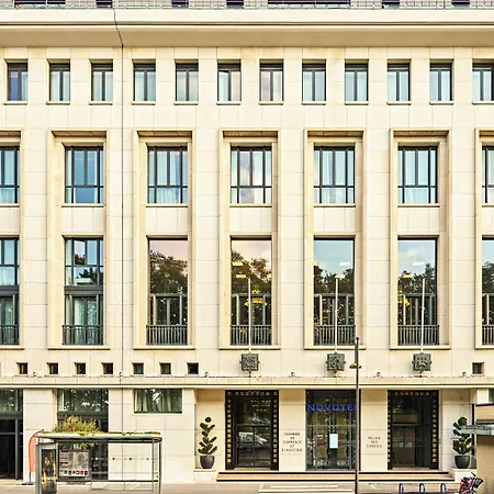 Novotel Centre Cathedrale 4*