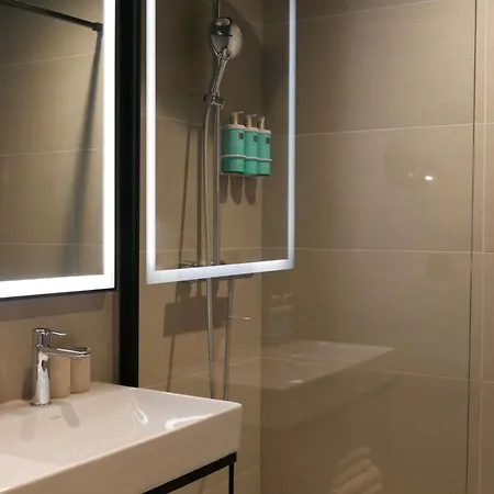 Novotel Centre Cathedrale 4*