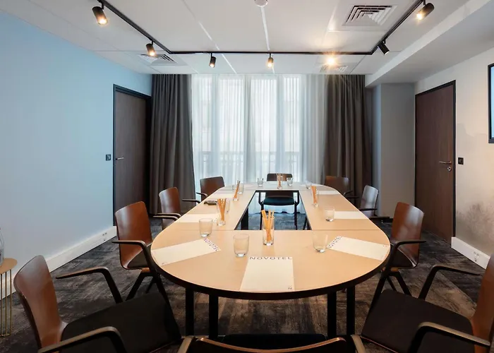 Novotel Centre Cathedrale ホテル 4*