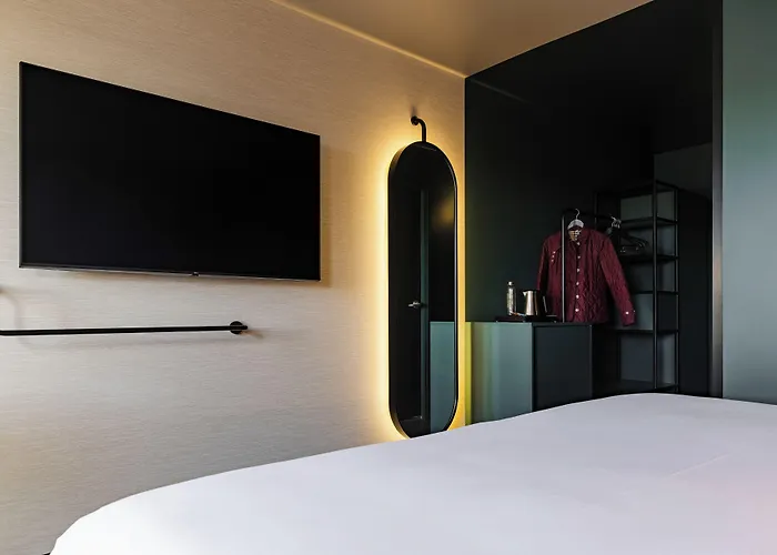 Novotel Centre Cathedrale 4*