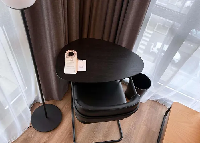 Novotel Centre Cathedrale 4*