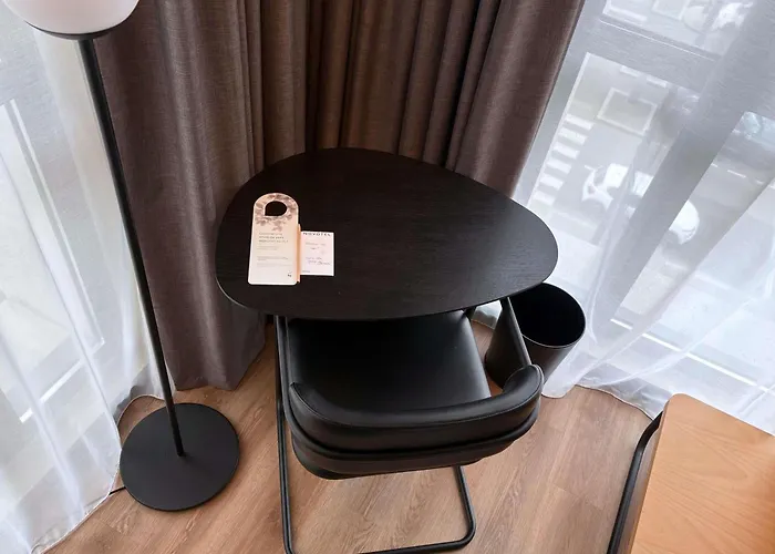 Hotel Novotel Centre Cathédrale 4*